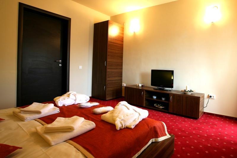 Hotel Maya House Predeal Exterior foto