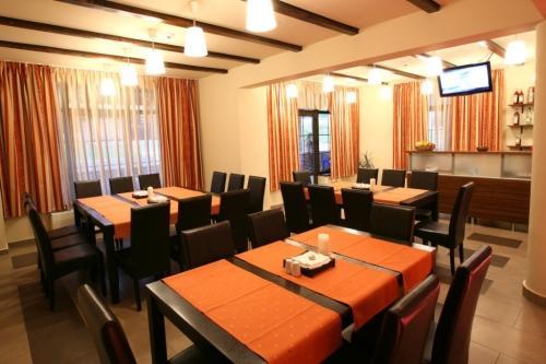 Hotel Maya House Predeal Exterior foto